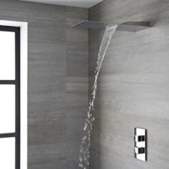 Hudson Reed Trenton Soffione Doccia Rettangolare Ultrasottile Da Parete - Effetto Cascata E Pioggia - Doccione A 2 Vie - 200 X 500 X 25mm -Stile Bagno 10671166 3