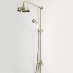 Hudson Reed Elizabeth Kit Doccia Completo Di Asta Saliscendi&44 Soffione Doccia Ø194 E Doccetta - Design Vintage Oro Spazzolato - Ottone Solido E Ceramica Bianca