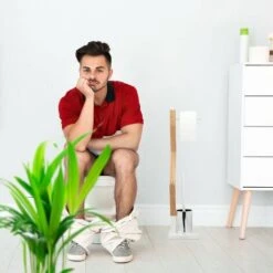 Relaxdays Piantana Da Bagno, In Legno E Acciaio, Porta Carta Igienica Con Scopino, 75 X 18,5 X 18,5 Cm, Bianco/Naturale -Stile Bagno 23840655 5