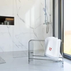 Schulte Sgabello Da Bagno Ergonomico Con Piedi Antiscivolo, 47.7 X 65 X 27.5 Cm Trasparente