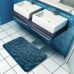 Tappeto Bagno Set 3 Pezzi Tinta Unita Antiscivolo Assorbente Morbido 100% Made In Italy - Blu -Stile Bagno 76243123 3
